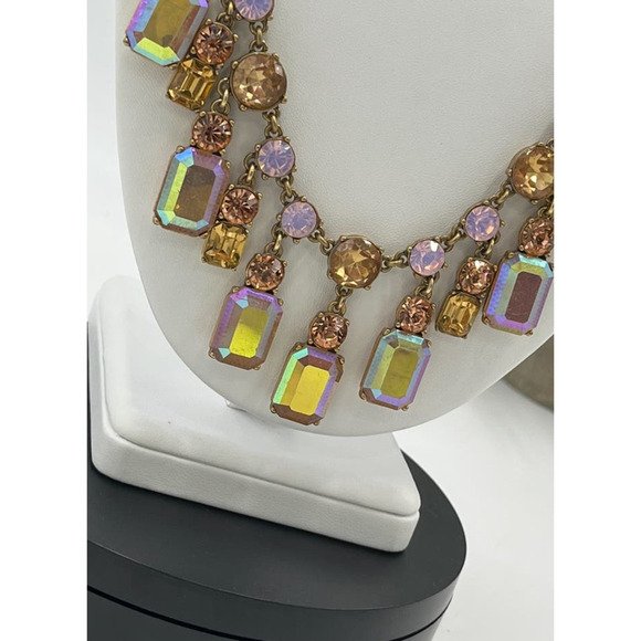 J. Crew Pink Opalescent Opaque and Shiny Rhinestone‎ Mauve Ribbon Tie Necklace - Picture 3 of 12